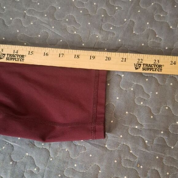 AVIA Burgundy Leggings size large - Picture 5 of 6